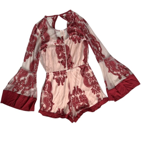 MINIPINK Burgundy Sheer Mesh Romper Bell Sleeve Boho Festival Floral Size Small - Picture 15 of 16